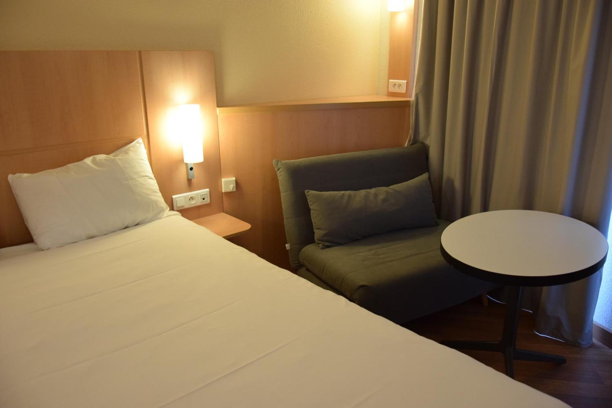 Ibis Centre Gare Et Congres Hotel